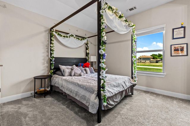 118 King Thistle CT, Georgetown, TX 78626