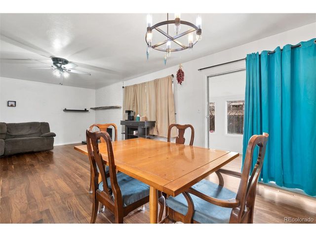 1018 N Murray Blvd, Colorado Springs, CO 80915