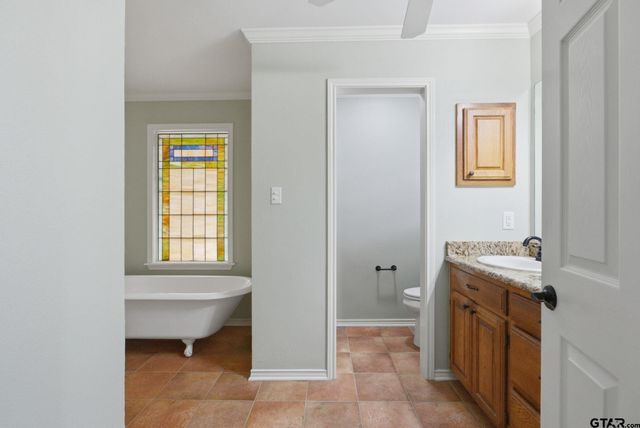 3308 Moss Glen Circle, Tyler, TX 75707