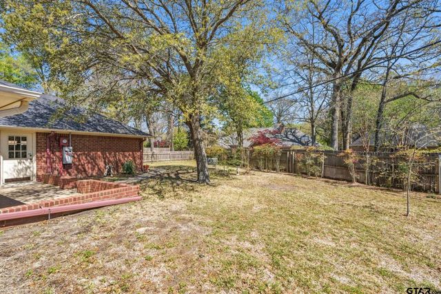3308 Moss Glen Circle, Tyler, TX 75707