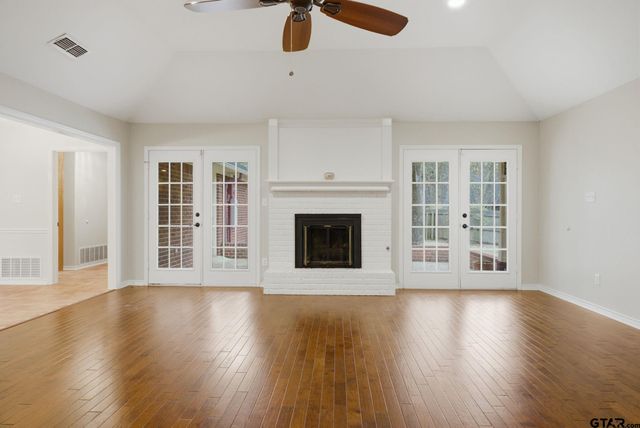 3308 Moss Glen Circle, Tyler, TX 75707