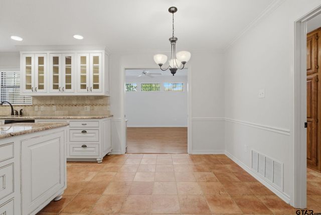 3308 Moss Glen Circle, Tyler, TX 75707