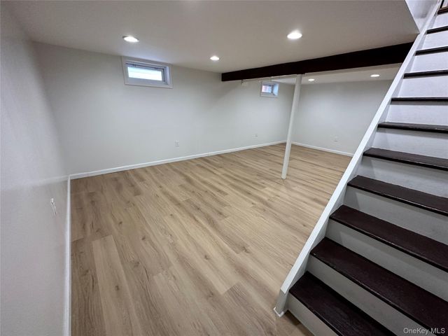 75 Cornwell Avenue, Williston Park, NY 11596