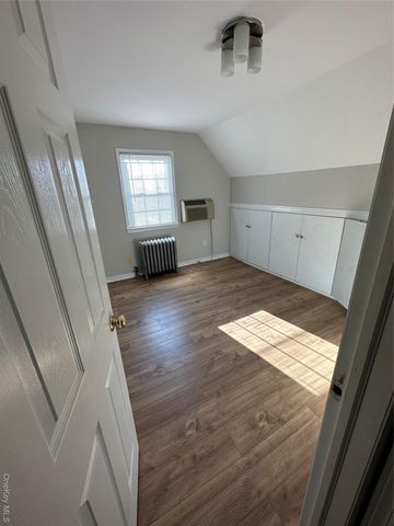 75 Cornwell Avenue, Williston Park, NY 11596