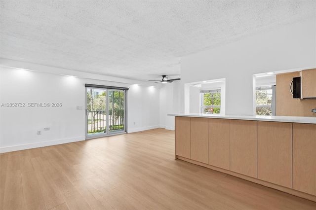 110 Salamanca Avenue 202, Coral Gables, FL 33134