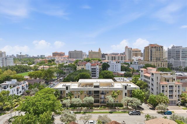 110 Salamanca Avenue 202, Coral Gables, FL 33134