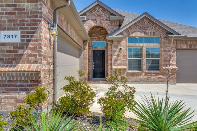 7817 Bella Way, Arlington, TX 76001