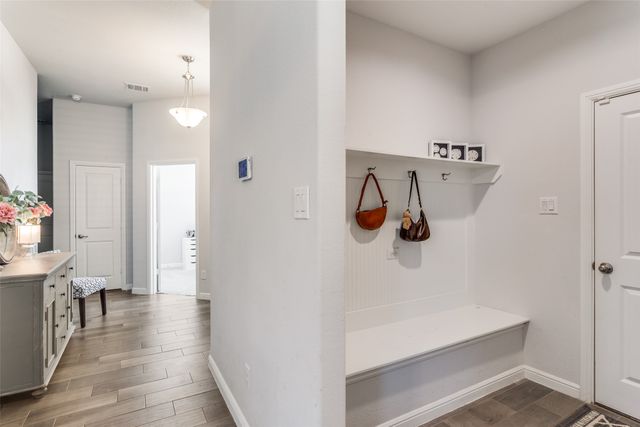 7817 Bella Way, Arlington, TX 76001