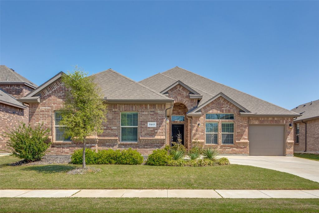 7817 Bella Way, Arlington, TX 76001