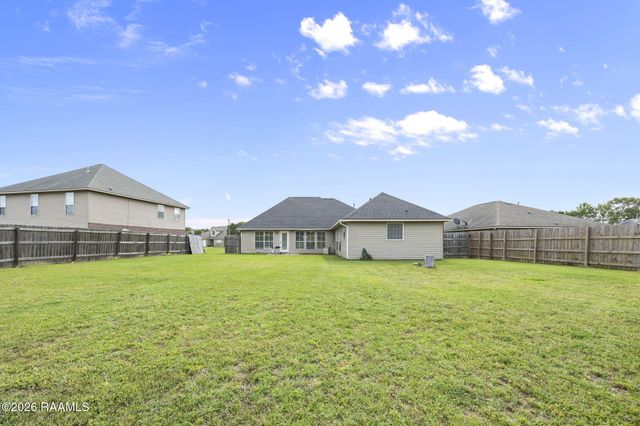 38437 Highland Terrace Avenue, Denham Springs, LA 70706