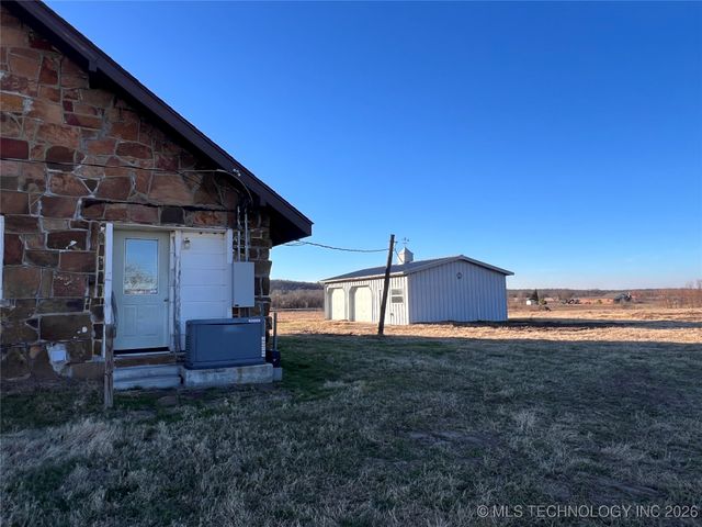 6916 State Hwy 113, Indianola, OK 74442