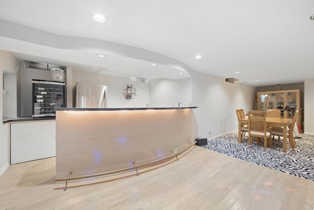 1339 Beckett Lane, Schaumburg, IL 60173