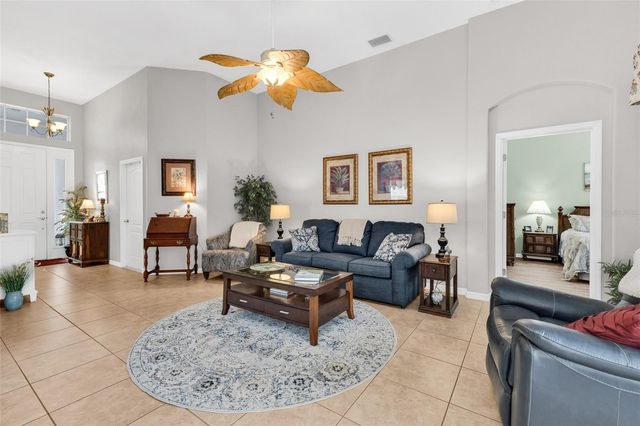 1725 PICCADILLY CIRCLE, Punta Gorda, FL 33980