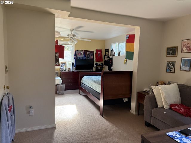 5835 W A St, West Linn, OR 97068