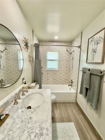 2319 NW 193rd Ave, Pembroke Pines, FL 33029