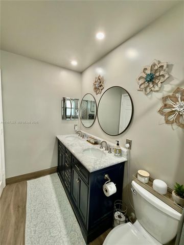 2319 NW 193rd Ave, Pembroke Pines, FL 33029