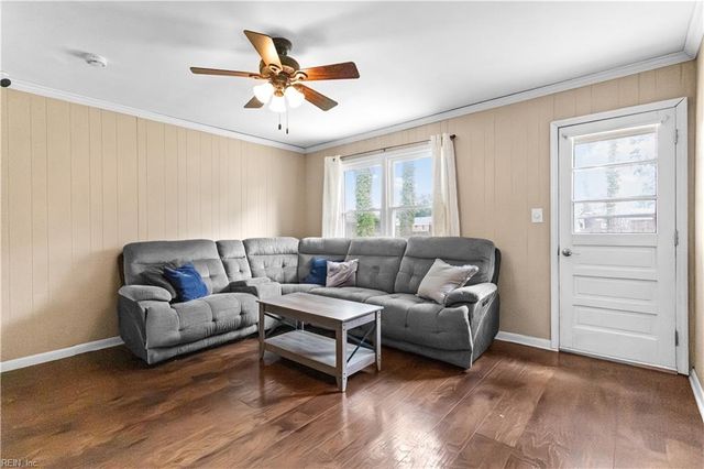 1421 Avon RD, Chesapeake, VA 23322