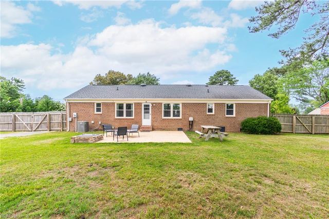 1421 Avon RD, Chesapeake, VA 23322