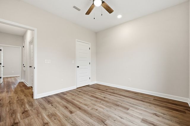 315 Thornbird Loop, Enterprise, AL 36330