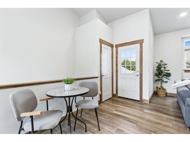 1060 Cleveland Ave, Loveland, CO 80537