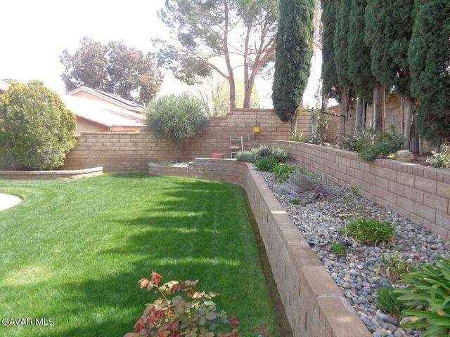 5736 Bulford Place, Quartz Hill, CA 93536