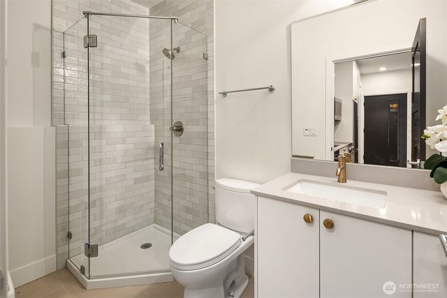 3616 Francis Avenue N, Seattle, WA 98103