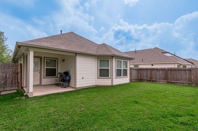 112 Cape Buffalo Drive, Huntsville, TX 77320