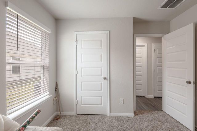 112 Cape Buffalo Drive, Huntsville, TX 77320