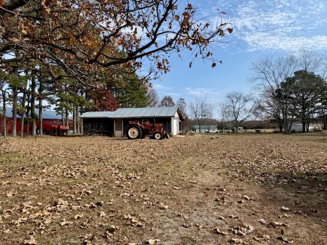 6170 Kk Highway, Hartshorn, MO 65479