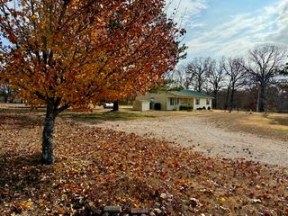 6170 Kk Highway, Hartshorn, MO 65479