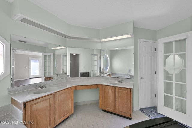 784 MARSHVIEW Drive, Jacksonville Beach, FL 32250