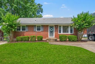 224 Clearview Dr, Clarksville, TN 37043