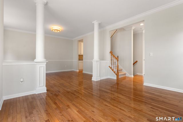 14 Cambridge Drive 14, Danbury, CT 06811