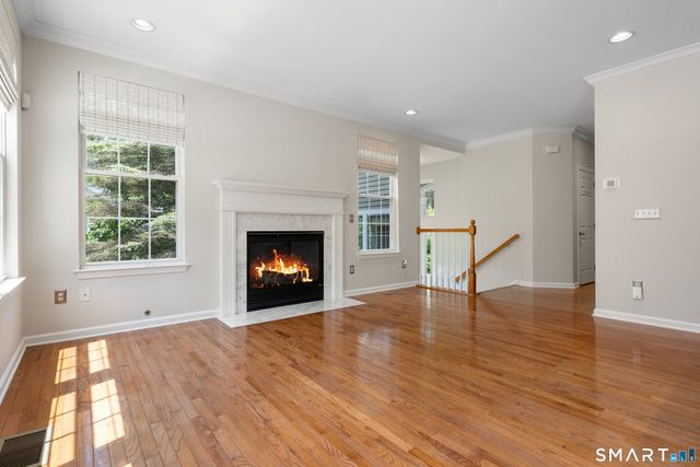 14 Cambridge Drive 14, Danbury, CT 06811