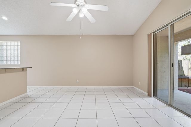 1495 SW 105th Avenue, Pembroke Pines, FL 33025