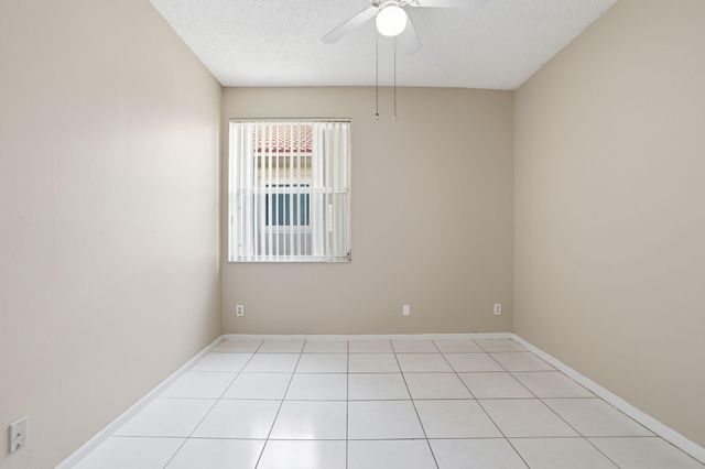 1495 SW 105th Avenue, Pembroke Pines, FL 33025