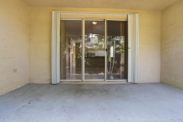 1495 SW 105th Avenue, Pembroke Pines, FL 33025