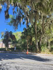 706 LIME Street, Crescent City, FL 32112