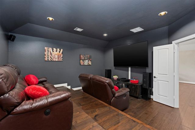 9030 Lacombe Lane, Tomball, TX 77375