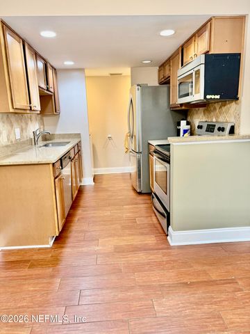 3737 LORETTO Road 703, Jacksonville, FL 32223