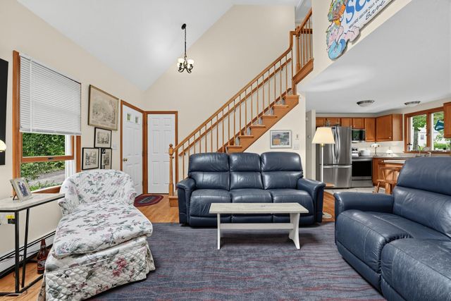189 Main Street, Orleans, MA 02653