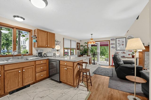 189 Main Street, Orleans, MA 02653