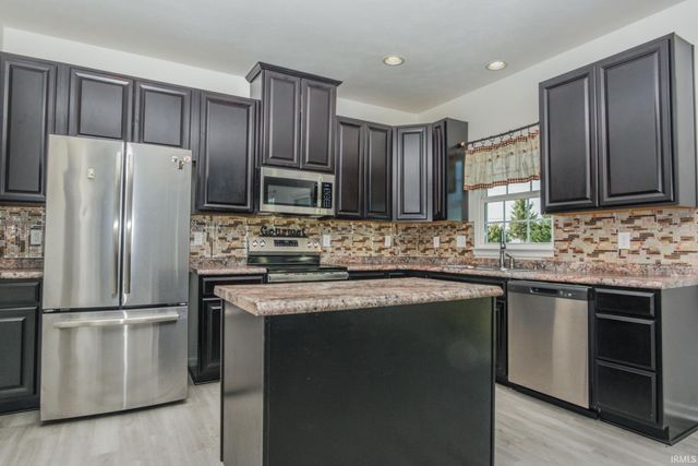 10236 Legacy Drive, Brownsburg, IN 46112