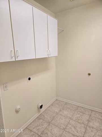 3454 E BELLERIVE Place, Chandler, AZ 85249