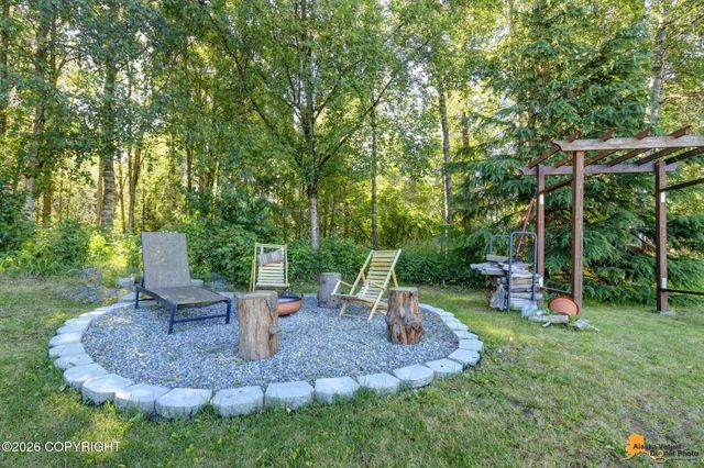 6901 Serenity Drive, & Country Lane Est L5 B1, Anchorage, AK 99502
