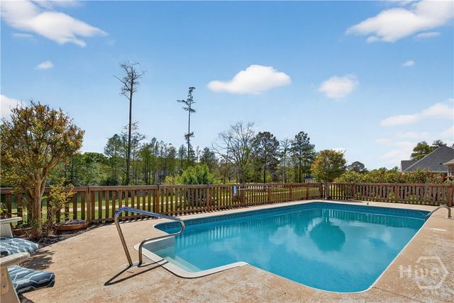 58 Worthington Drive, Ellabell, GA 31308