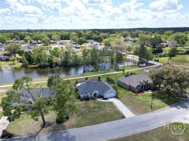 58 Worthington Drive, Ellabell, GA 31308