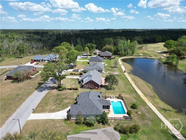 58 Worthington Drive, Ellabell, GA 31308