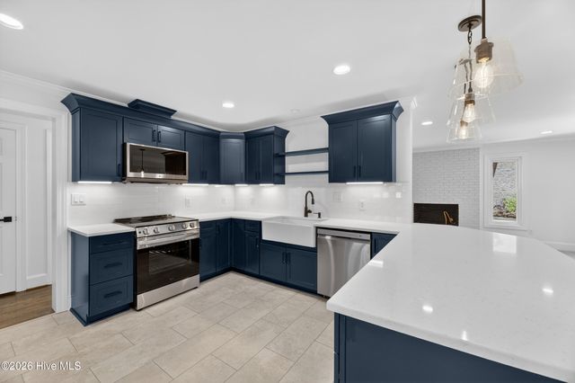208 Dupont Circle, Greenville, NC 27858