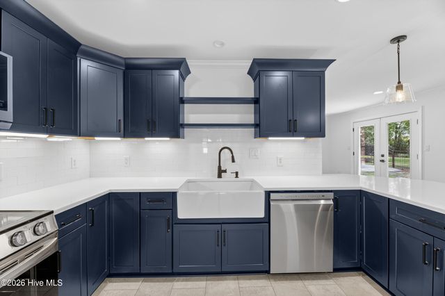 208 Dupont Circle, Greenville, NC 27858